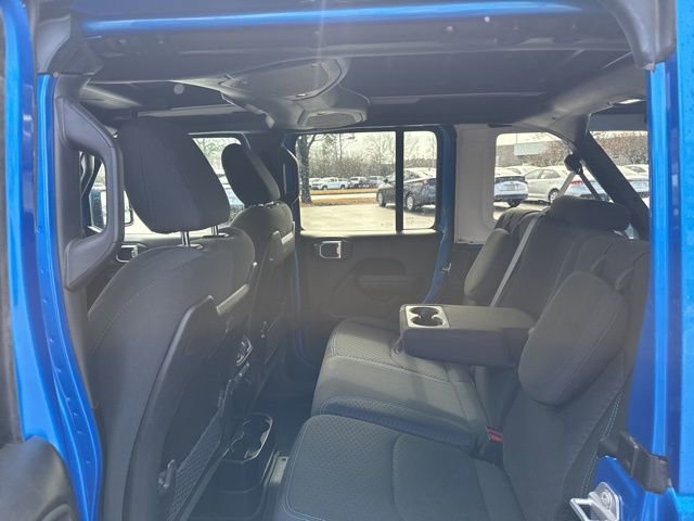 Used 2024 Jeep Wrangler Unlimited Rubicon 4xe w/ Technology Group AWD/4WD image 19