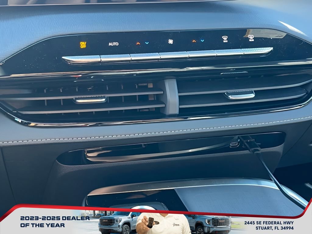 New 2025 Buick Enclave Sport Touring w/ Super Cruise Package image 30