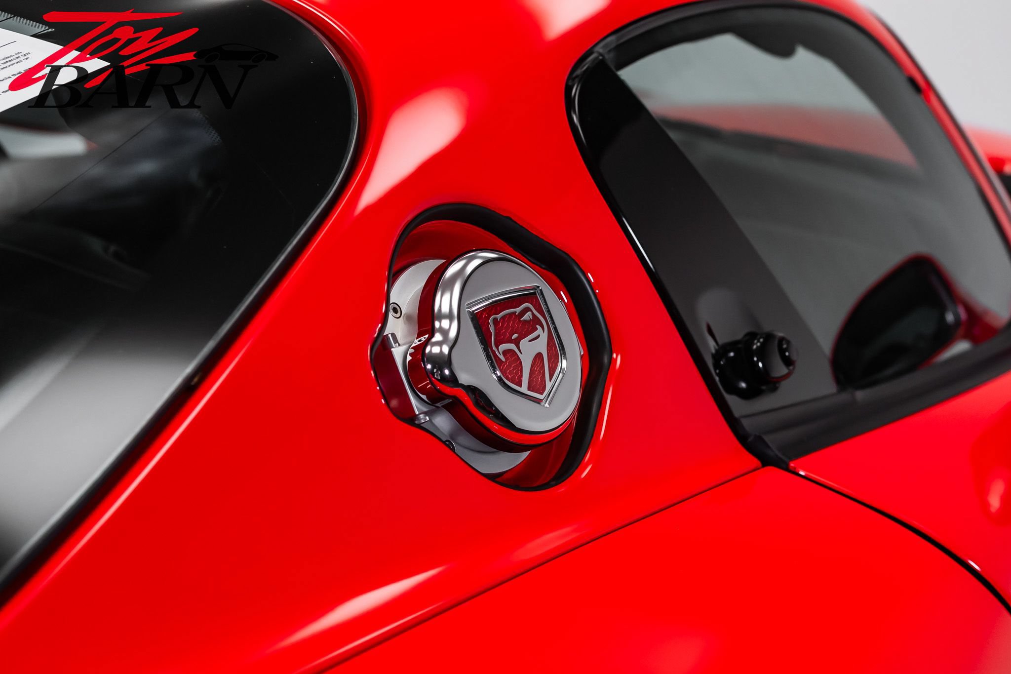 Used 1998 Dodge Viper GTS RWD image 16
