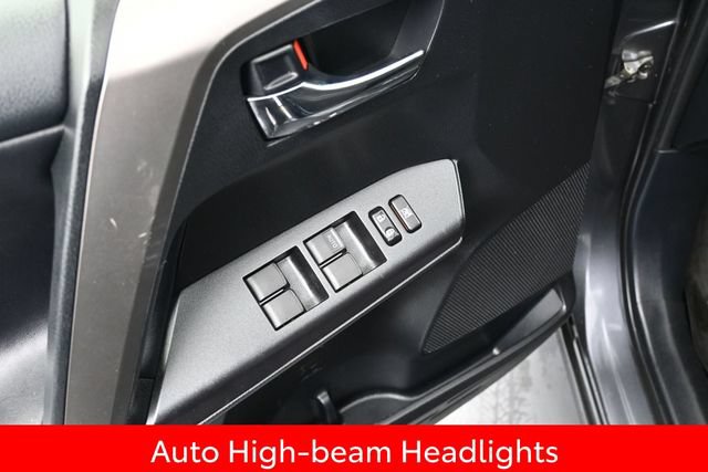 Used 2018 Toyota RAV4 XLE AWD/4WD image 20