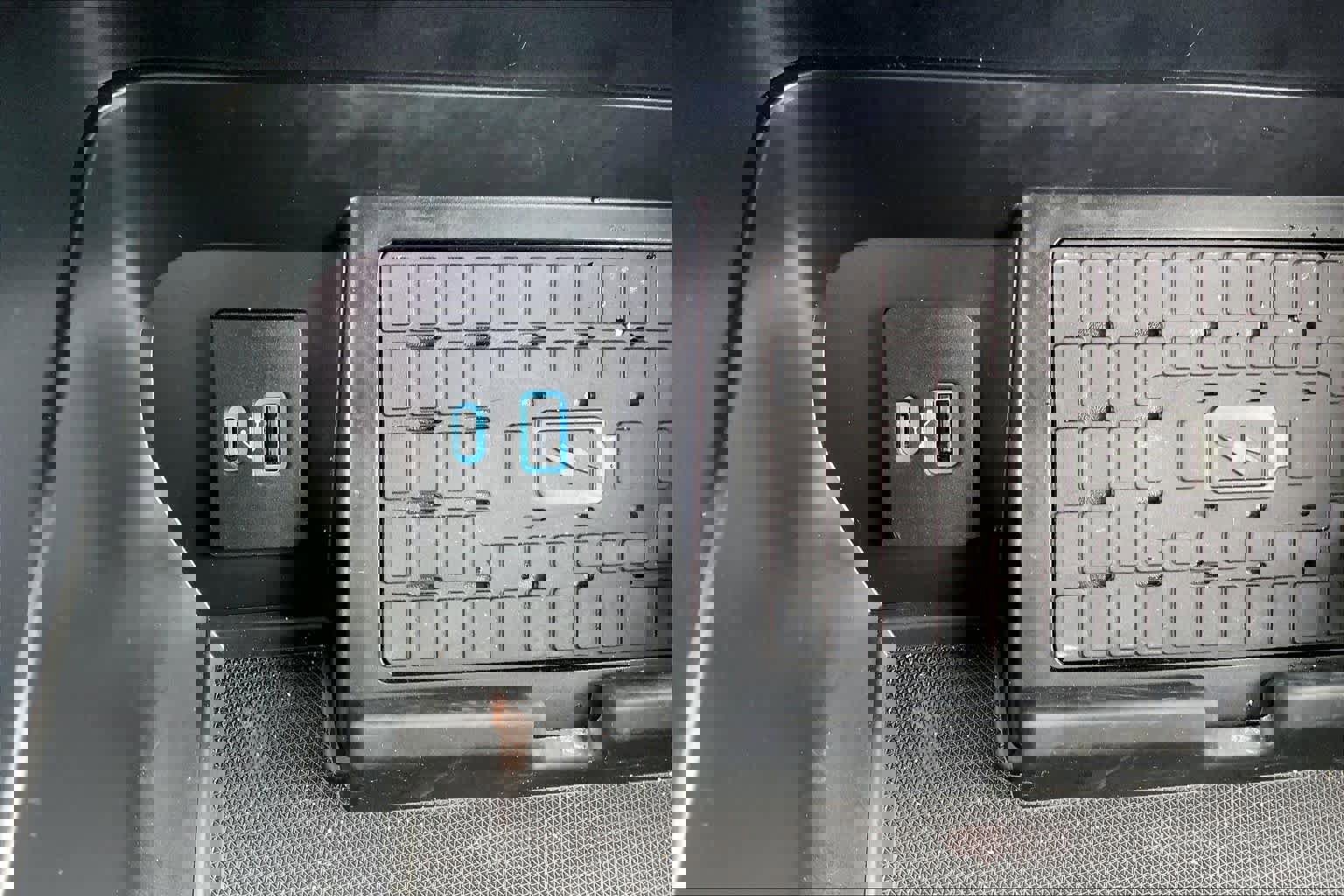 Certified 2024 Ford F150 XLT w/ Equipment Group 302A MID image 32