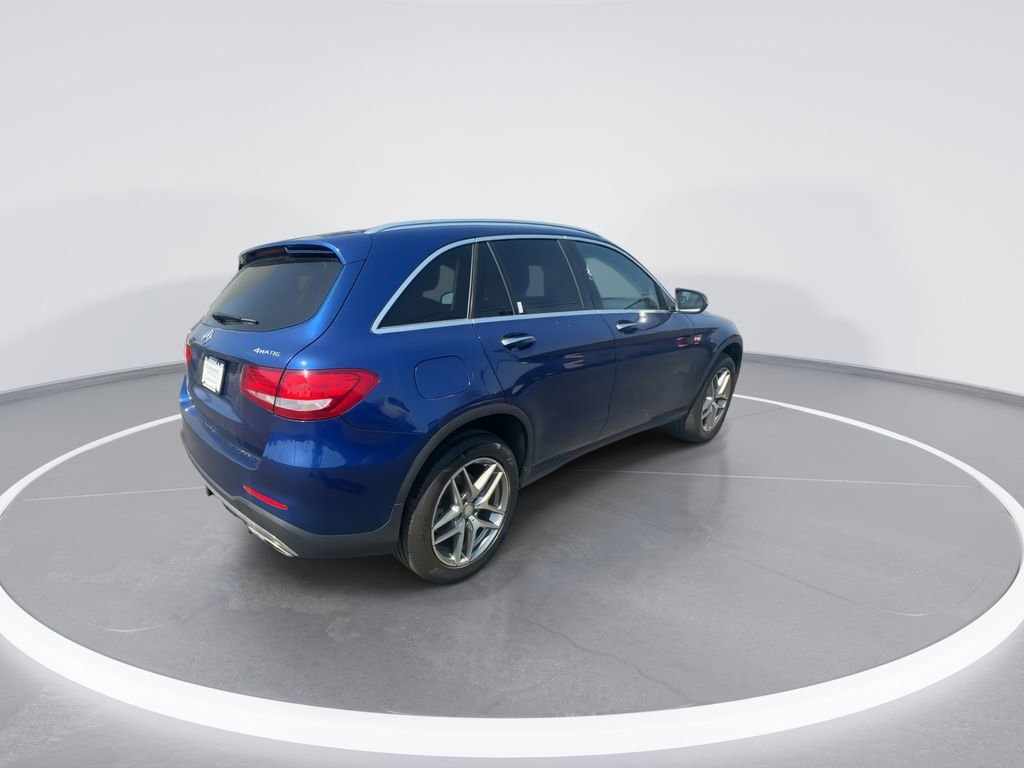 Used 2017 Mercedes-Benz GLC 300 4MATIC image 8