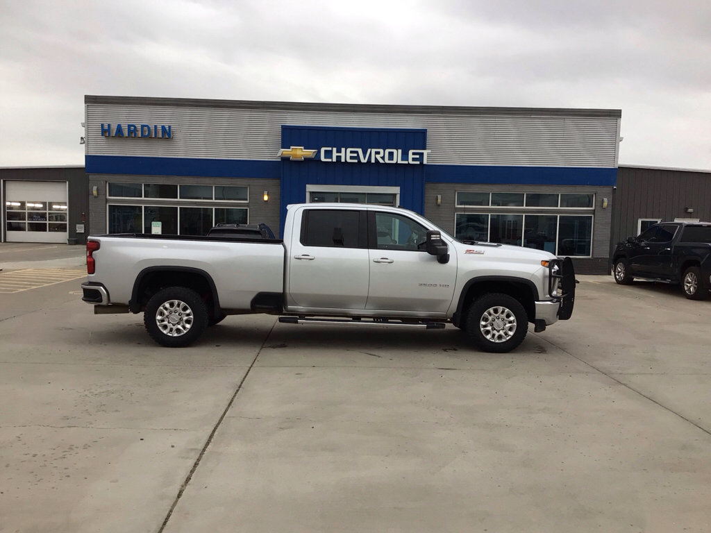 Used 2020 Chevrolet Silverado 3500 LT w/ Convenience Package image 6