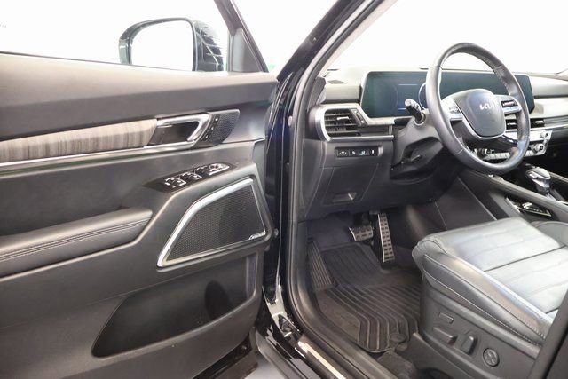 Used 2025 Kia Telluride SX Prestige image 10