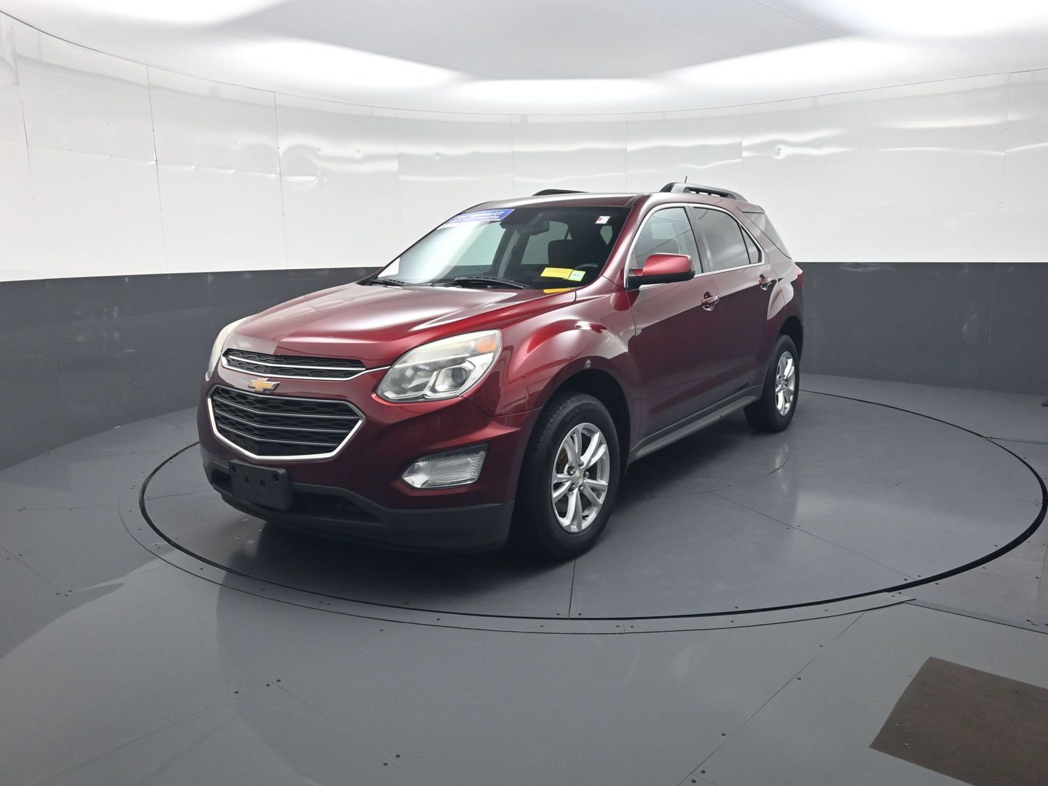 Used 2017 Chevrolet Equinox LT FWD image 3