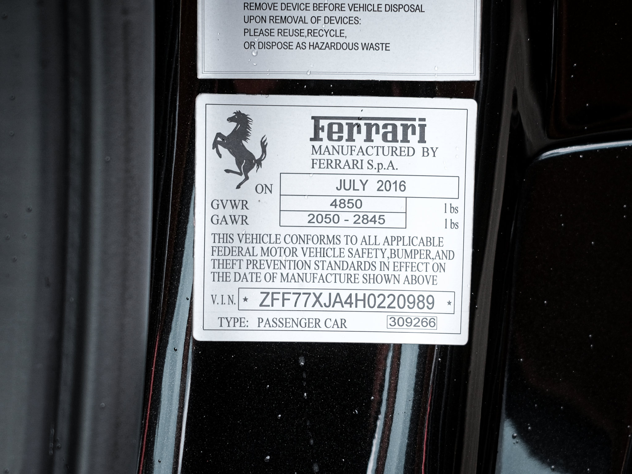 Used 2017 Ferrari California T RWD image 41