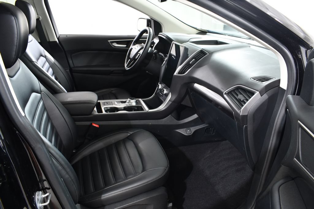 Used 2023 Ford Edge SEL w/ Convenience Package AWD/4WD image 10