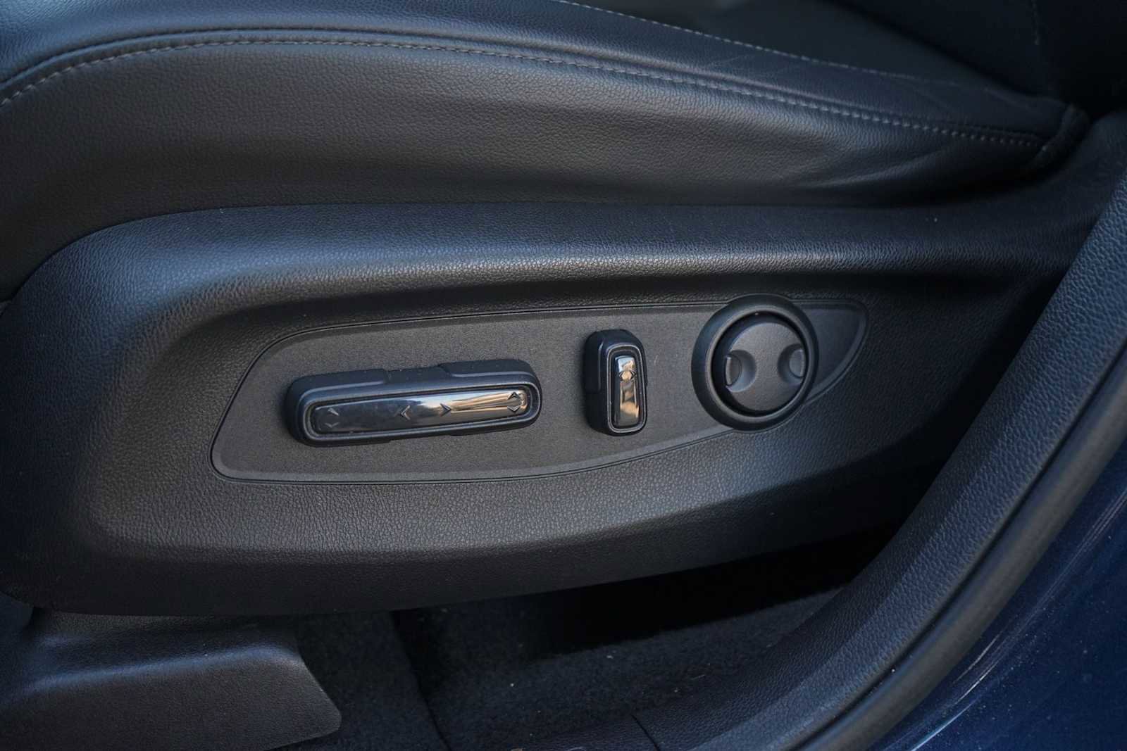 Certified 2023 Honda CR-V EX-L image 12