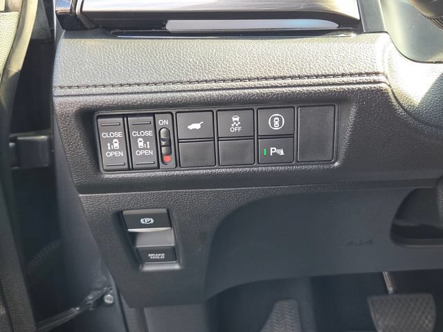 Used 2023 Honda Odyssey Elite image 25