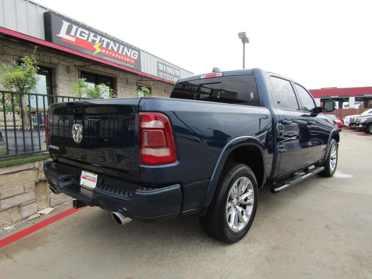 Used 2019 RAM 1500 Laramie RWD image 4