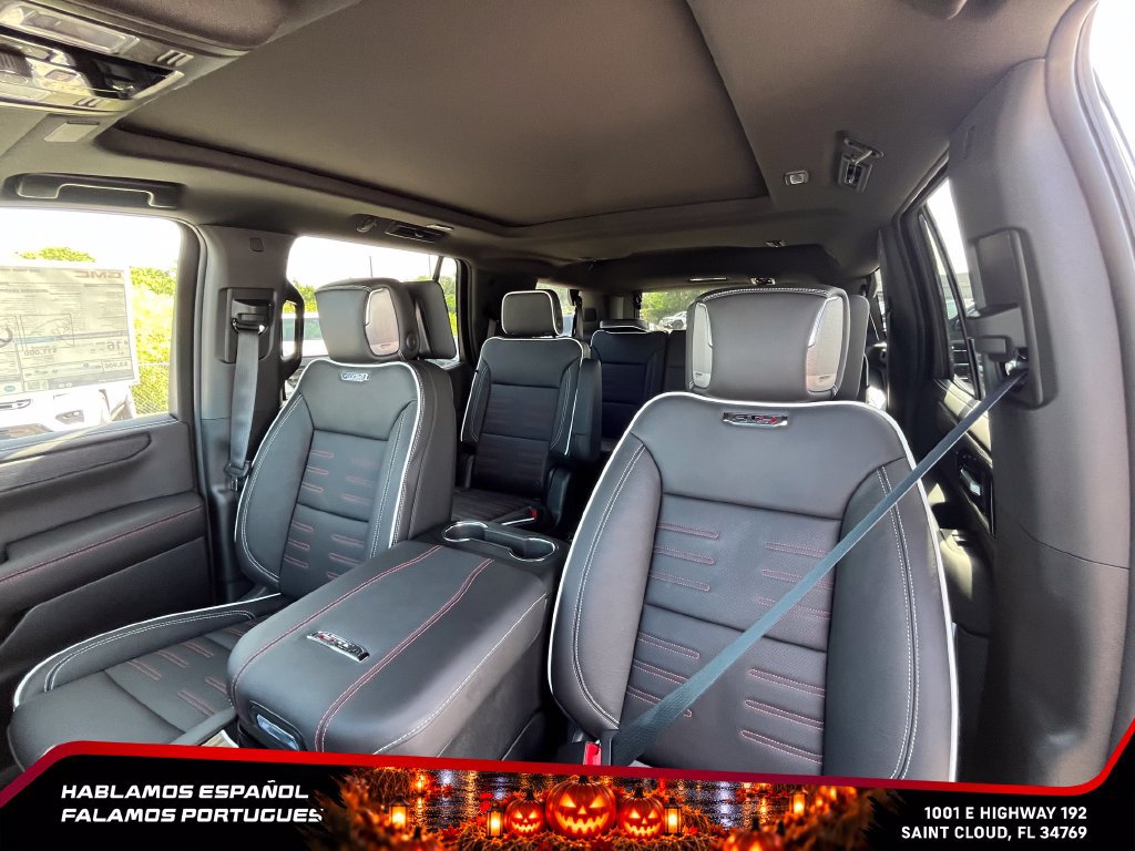 New 2026 GMC Yukon AT4 Ultimate AWD/4WD image 10