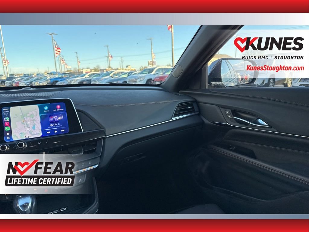 Used 2025 Cadillac CT4 Sport w/ Climate Package image 37