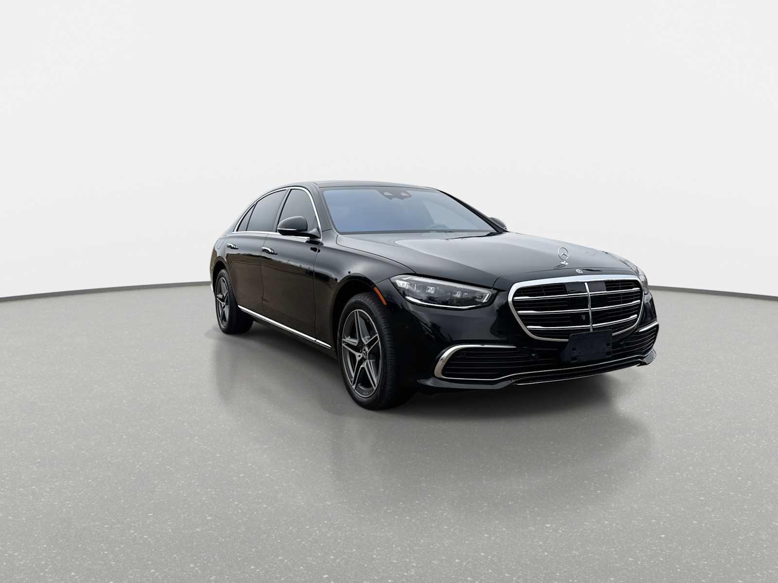 Used 2024 Mercedes-Benz S 580e 4MATIC Sedan image 8