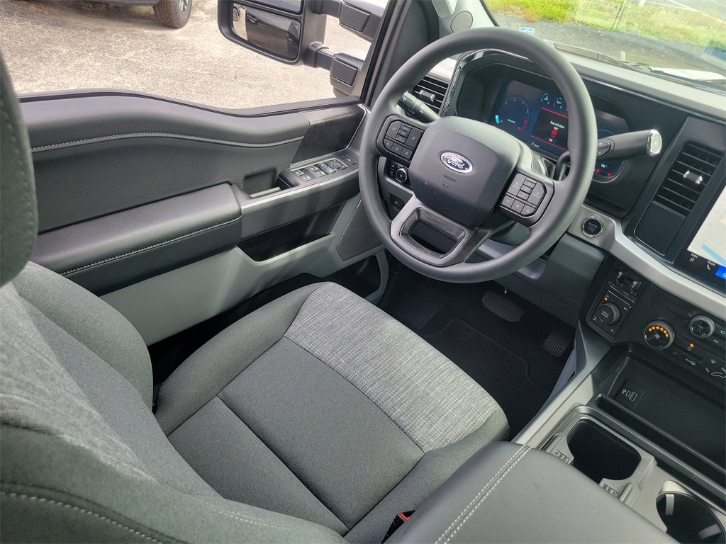 New 2026 Ford F250 XLT image 17