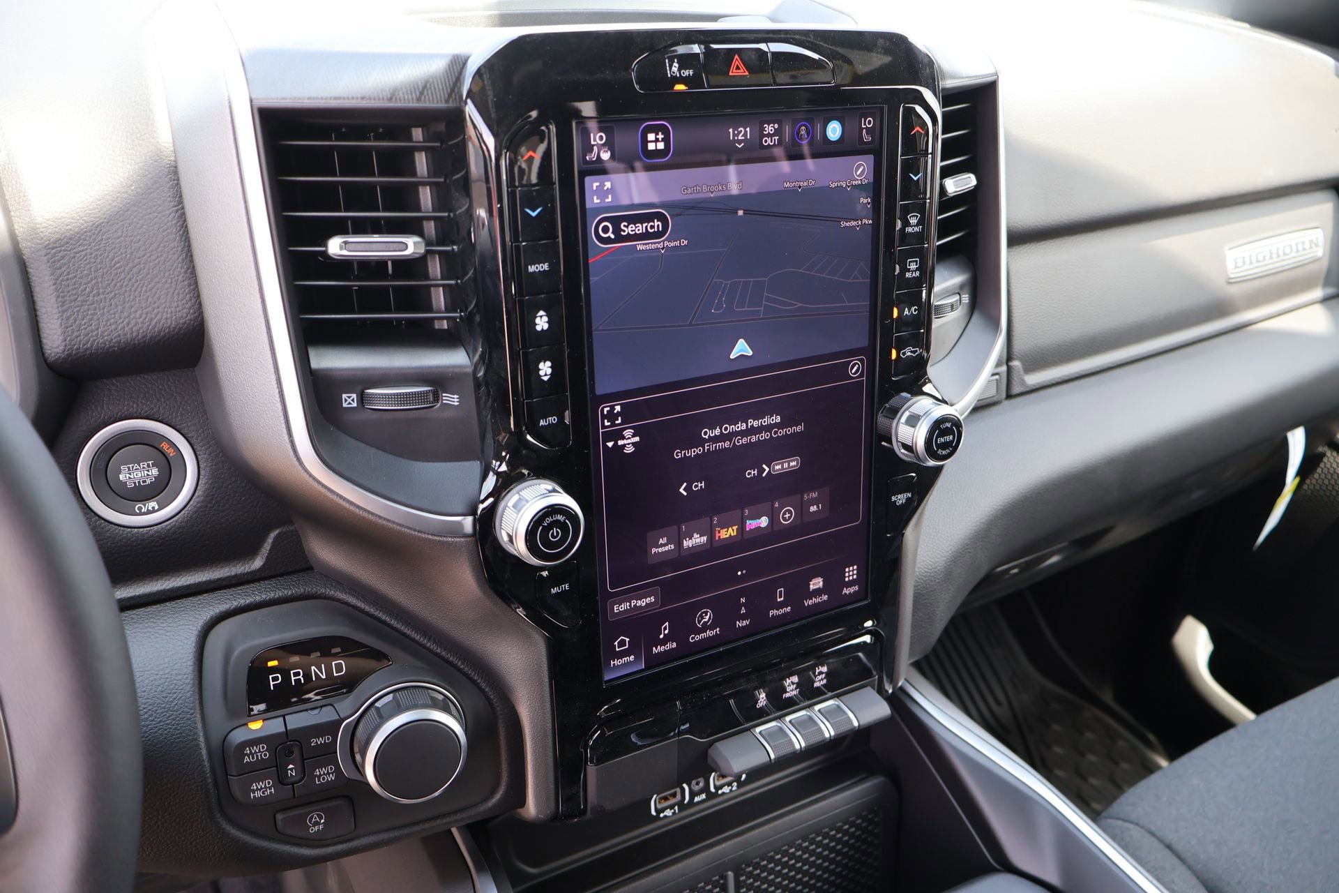 New 2026 RAM 1500 4x4 Crew Cab image 5