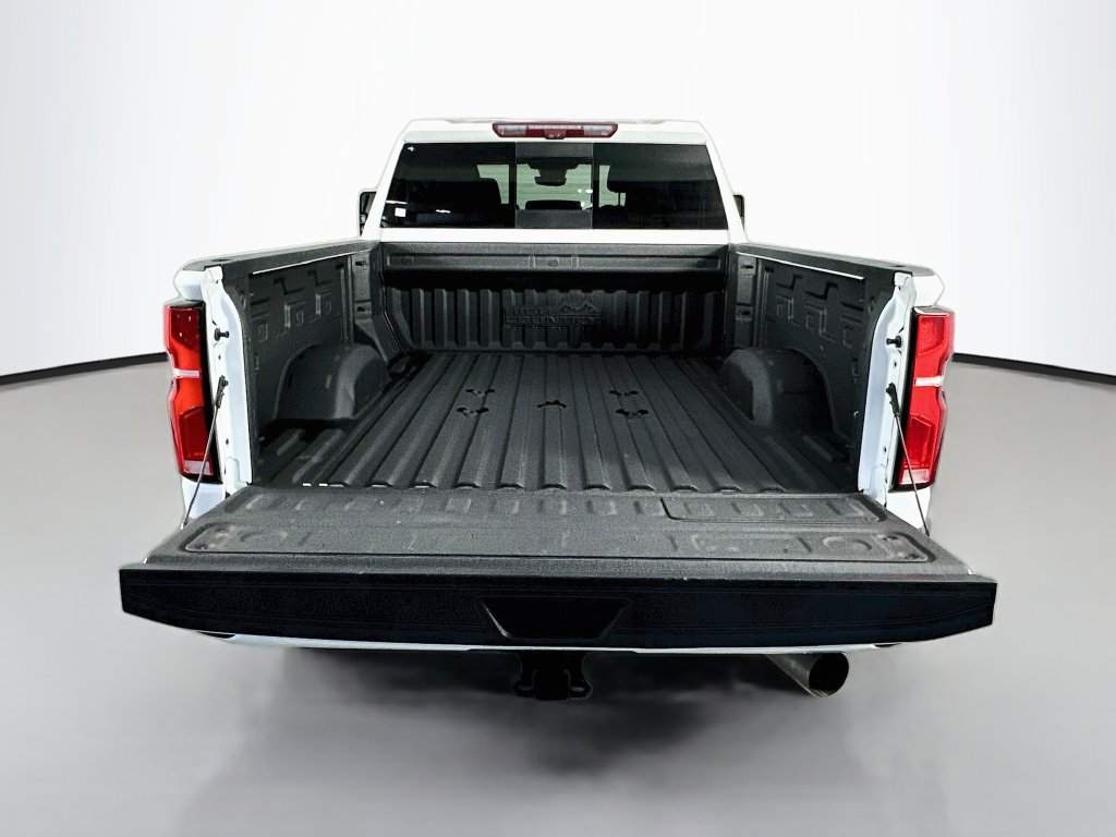 Used 2024 Chevrolet Silverado 2500 High Country w/ High Country Premium Package AWD/4WD image 30