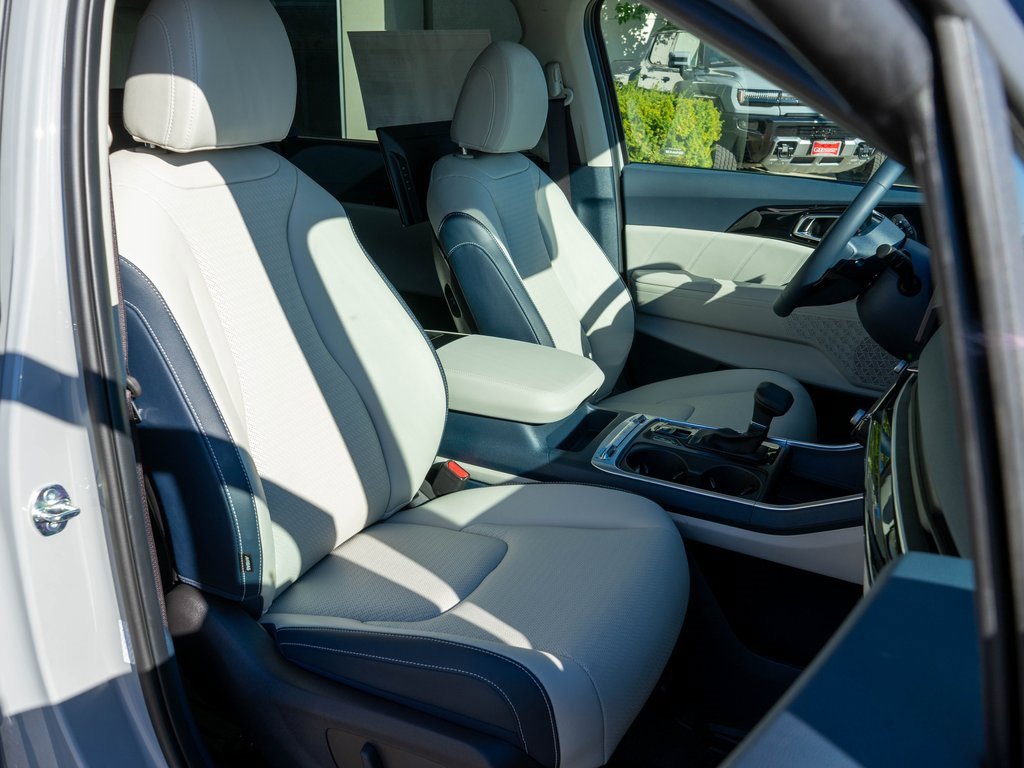 New 2026 Kia Carnival SX Prestige image 9