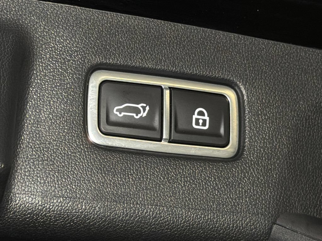 Certified 2023 Kia Sorento EX AWD/4WD image 7