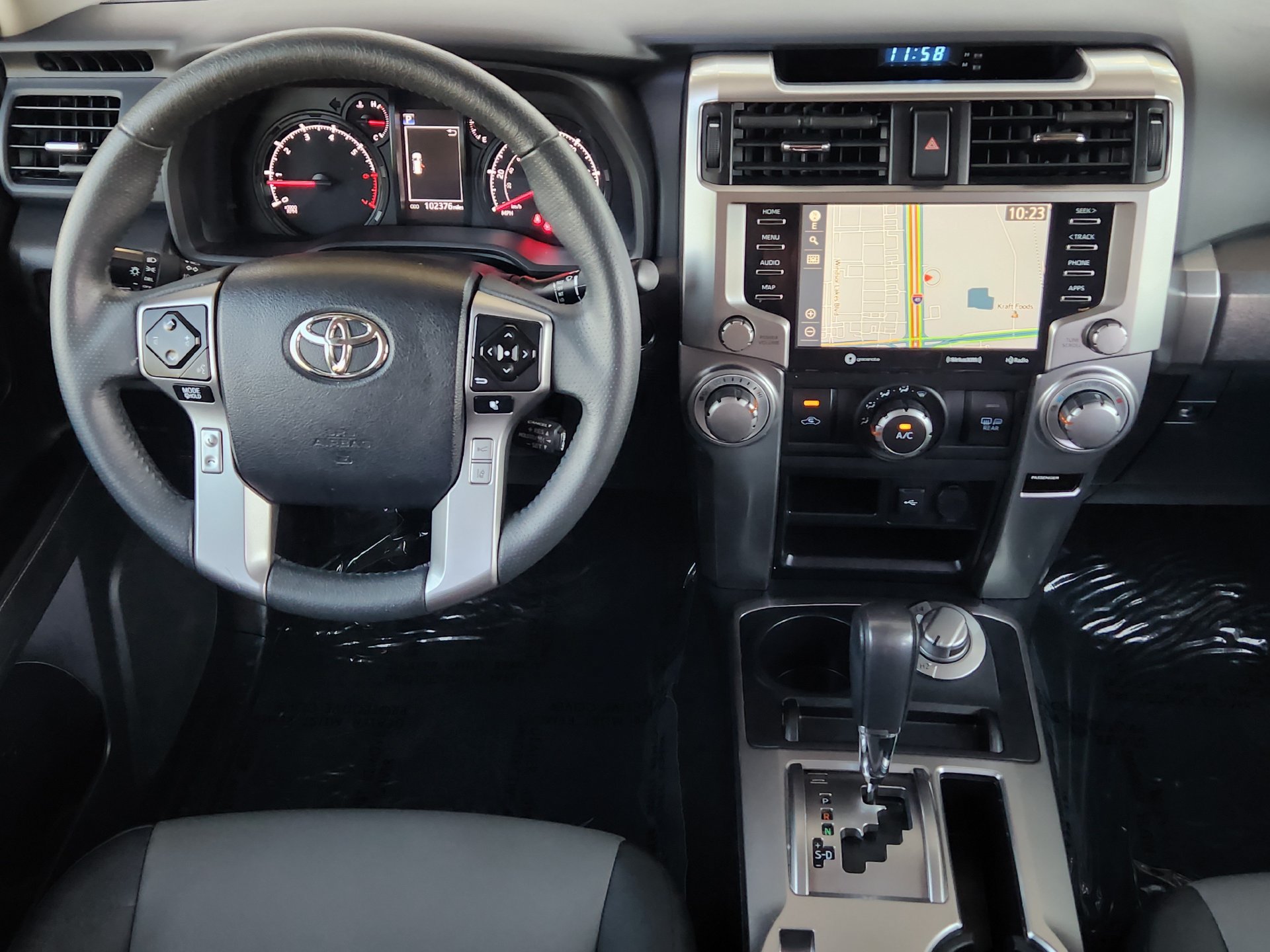 Used 2020 Toyota 4Runner SR5 Premium AWD/4WD image 27