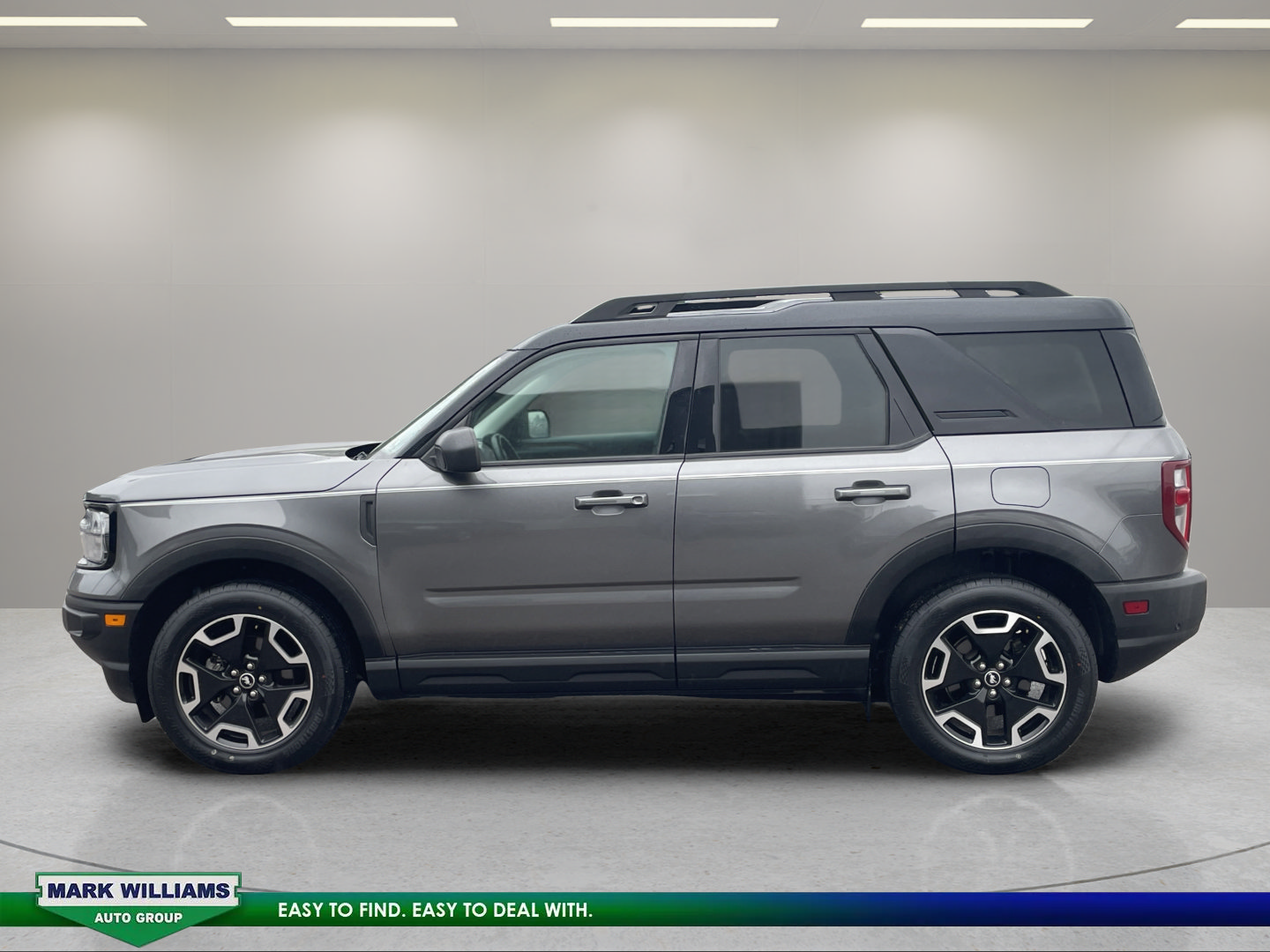 Used 2023 Ford Bronco Sport Outer Banks AWD/4WD image 4