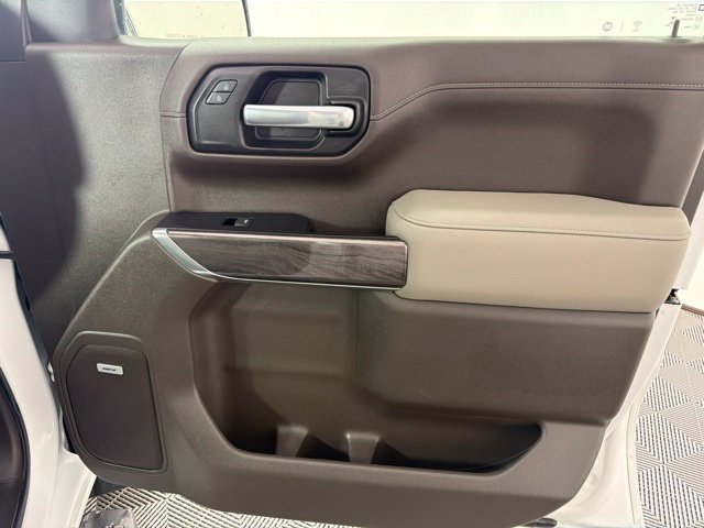 Used 2019 Chevrolet Silverado 1500 LTZ AWD/4WD image 30