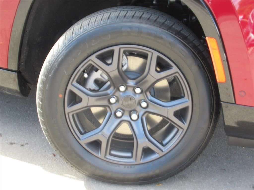 New 2026 Jeep Grand Wagoneer Limited w/ Premium Group II image 7