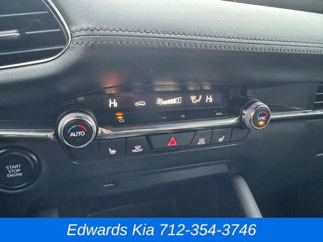 Used 2019 MAZDA MAZDA3 Hatchback w/ Premium Package image 23