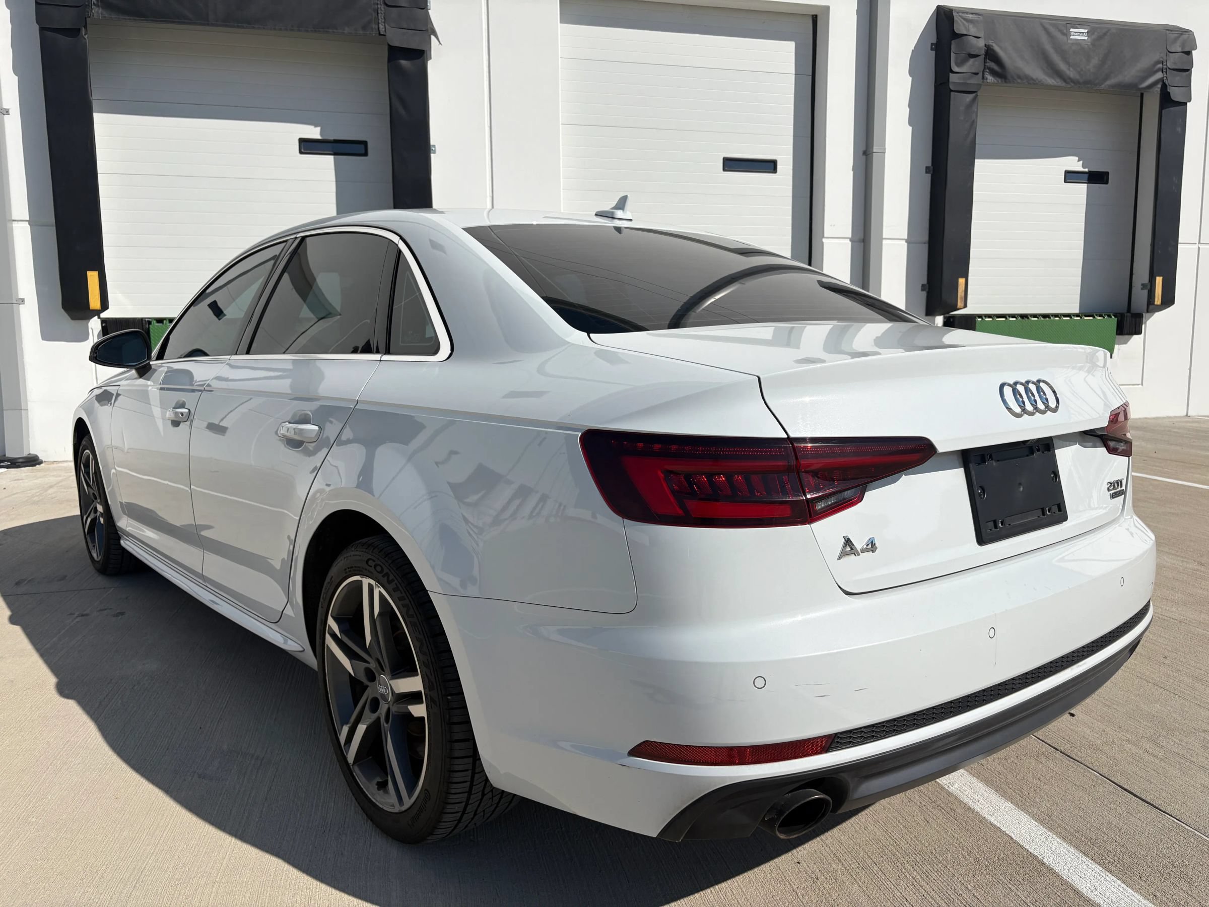 Used 2018 Audi A4 2.0T Premium Plus AWD/4WD image 5