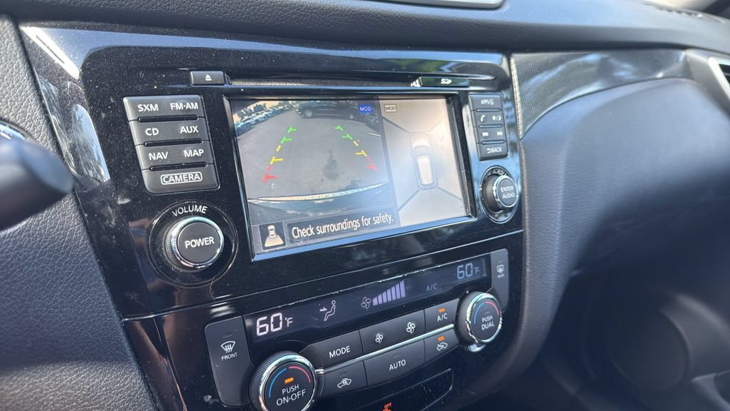 Used 2015 Nissan Rogue SL w/ SL Premium Package AWD/4WD image 18