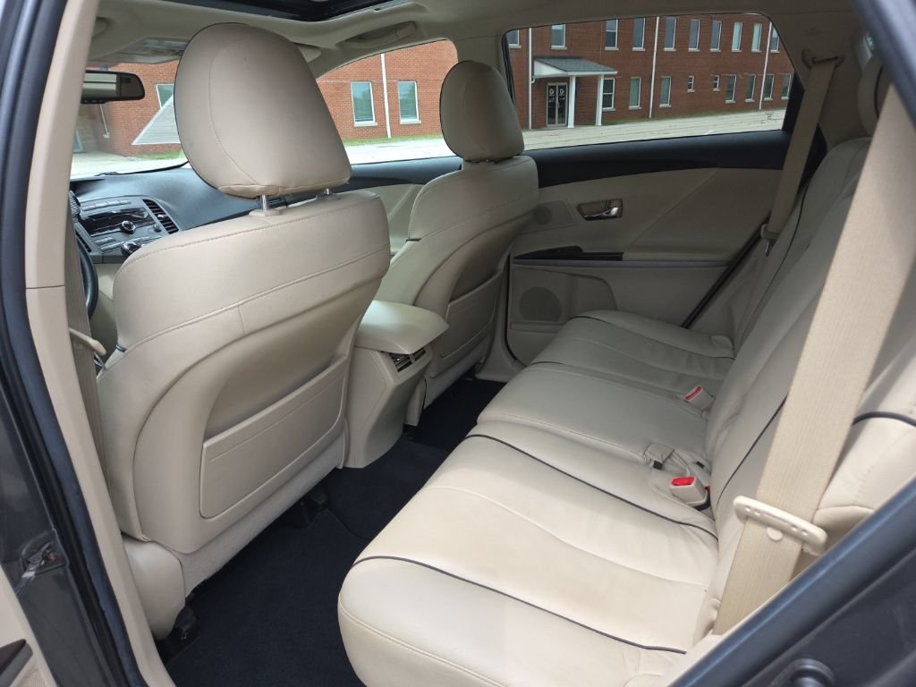 Used 2009 Toyota Venza AWD image 20