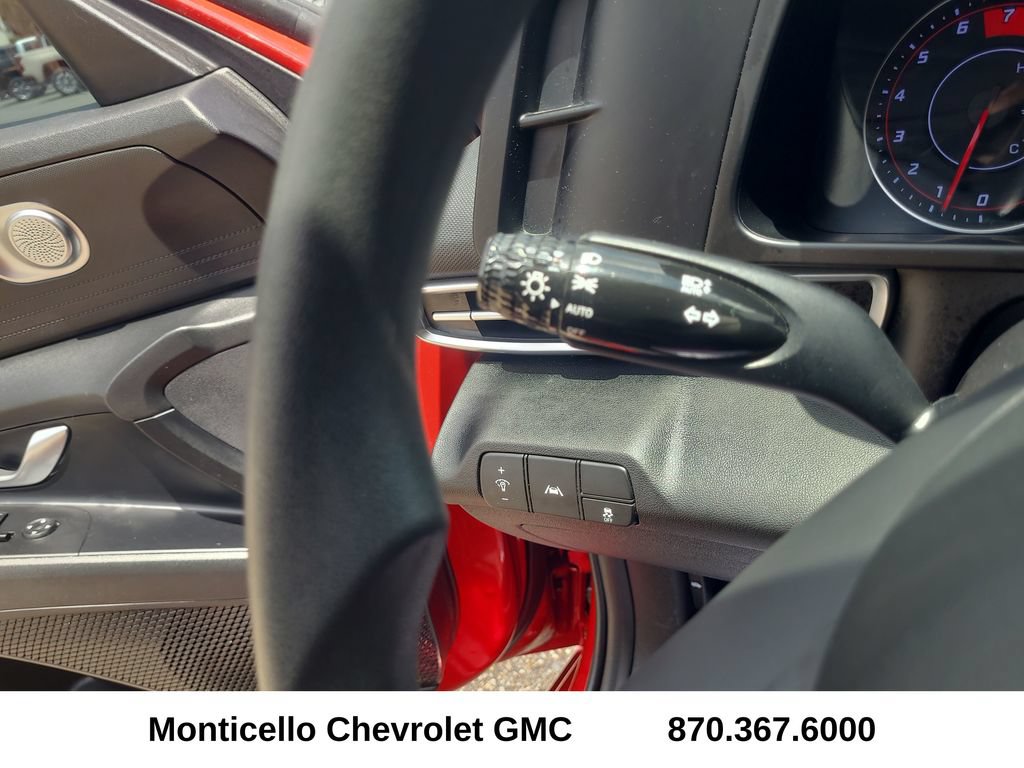 Used 2022 Hyundai Elantra SEL w/ Preferred Accessory Package FWD image 14