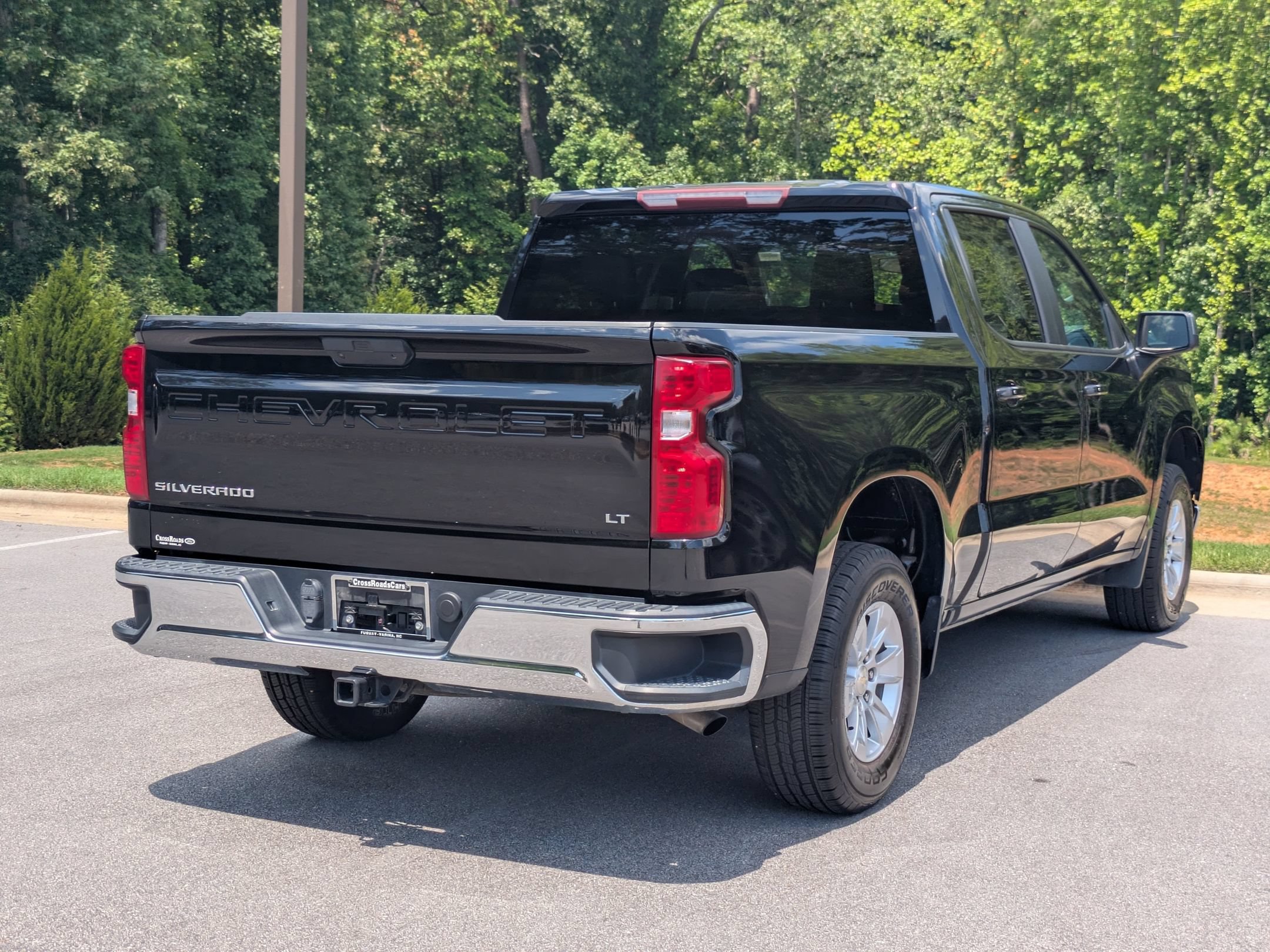 Used 2019 Chevrolet Silverado 1500 LT w/ All-Star Edition AWD/4WD image 3