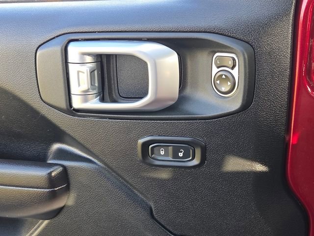 Used 2021 Jeep Wrangler Unlimited Sport image 27