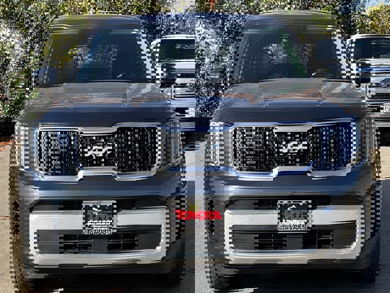 Used 2024 Kia Telluride LX image 7