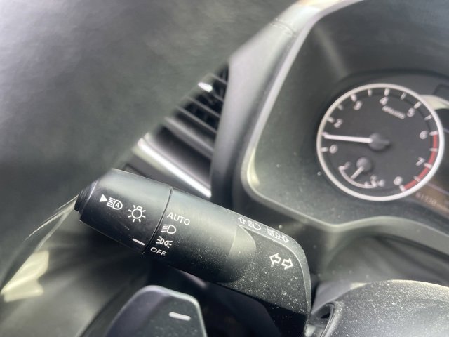 Used 2023 Nissan Rogue SV image 35