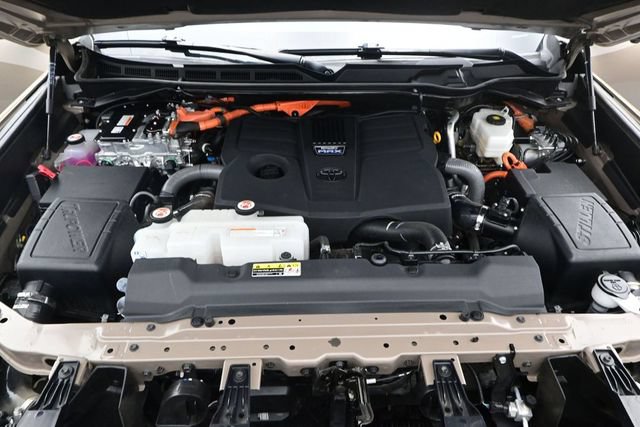 Used 2025 Toyota Tundra TRD Pro AWD/4WD image 18