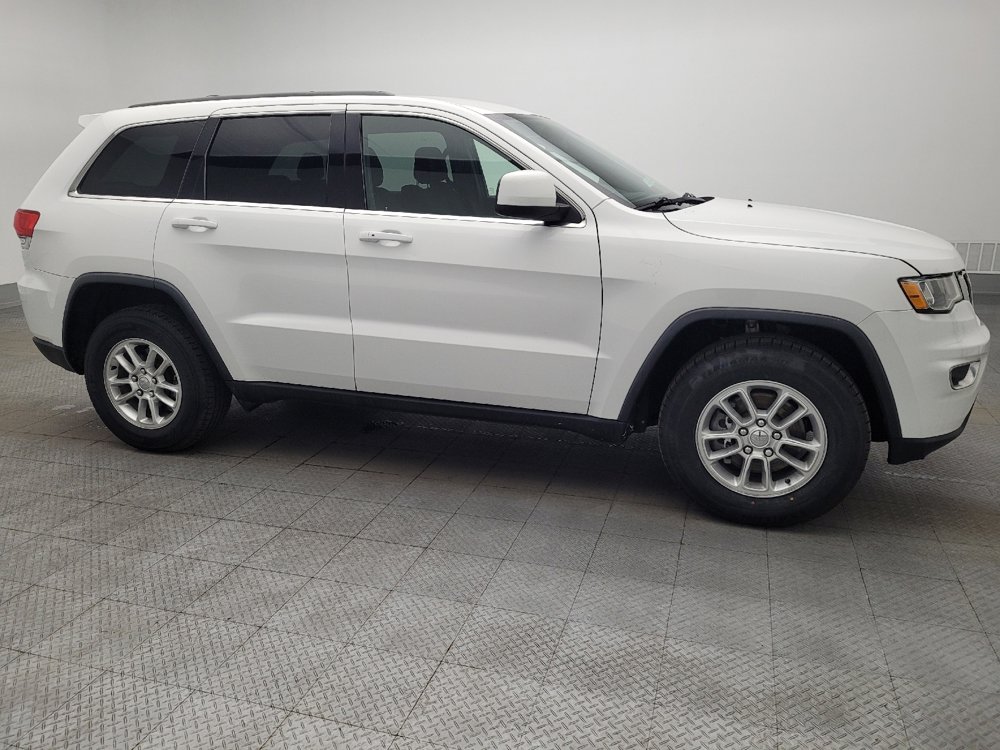 Used 2019 Jeep Grand Cherokee Laredo RWD image 11