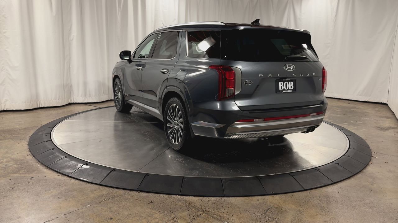 Used 2023 Hyundai Palisade Calligraphy w/ Cargo Package image 7