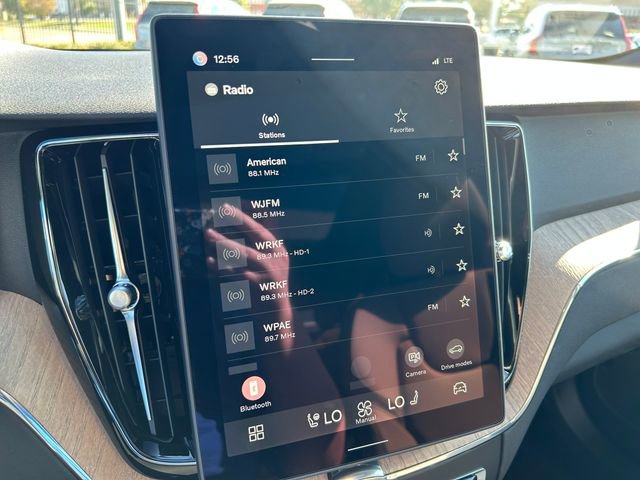 New 2026 Volvo XC60 B5 Plus w/ Climate Package image 26