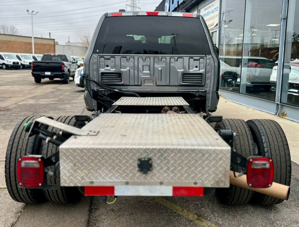 Used 2024 Ford F350 XL w/ XL Chrome Package image 4