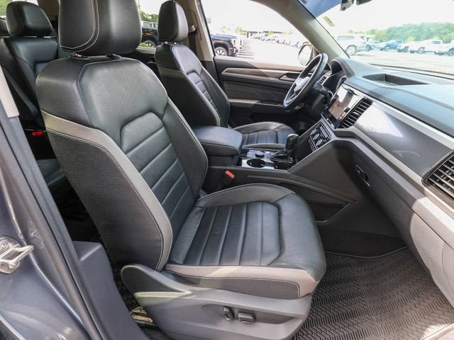 Used 2023 Volkswagen Atlas SEL Premium AWD/4WD image 24