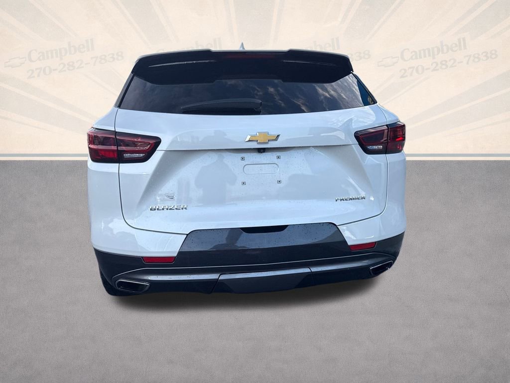 Used 2023 Chevrolet Blazer Premier image 4