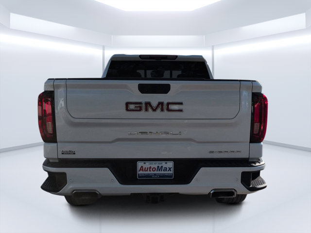 Used 2024 GMC Sierra 1500 Denali w/ Denali Reserve Package AWD/4WD image 4