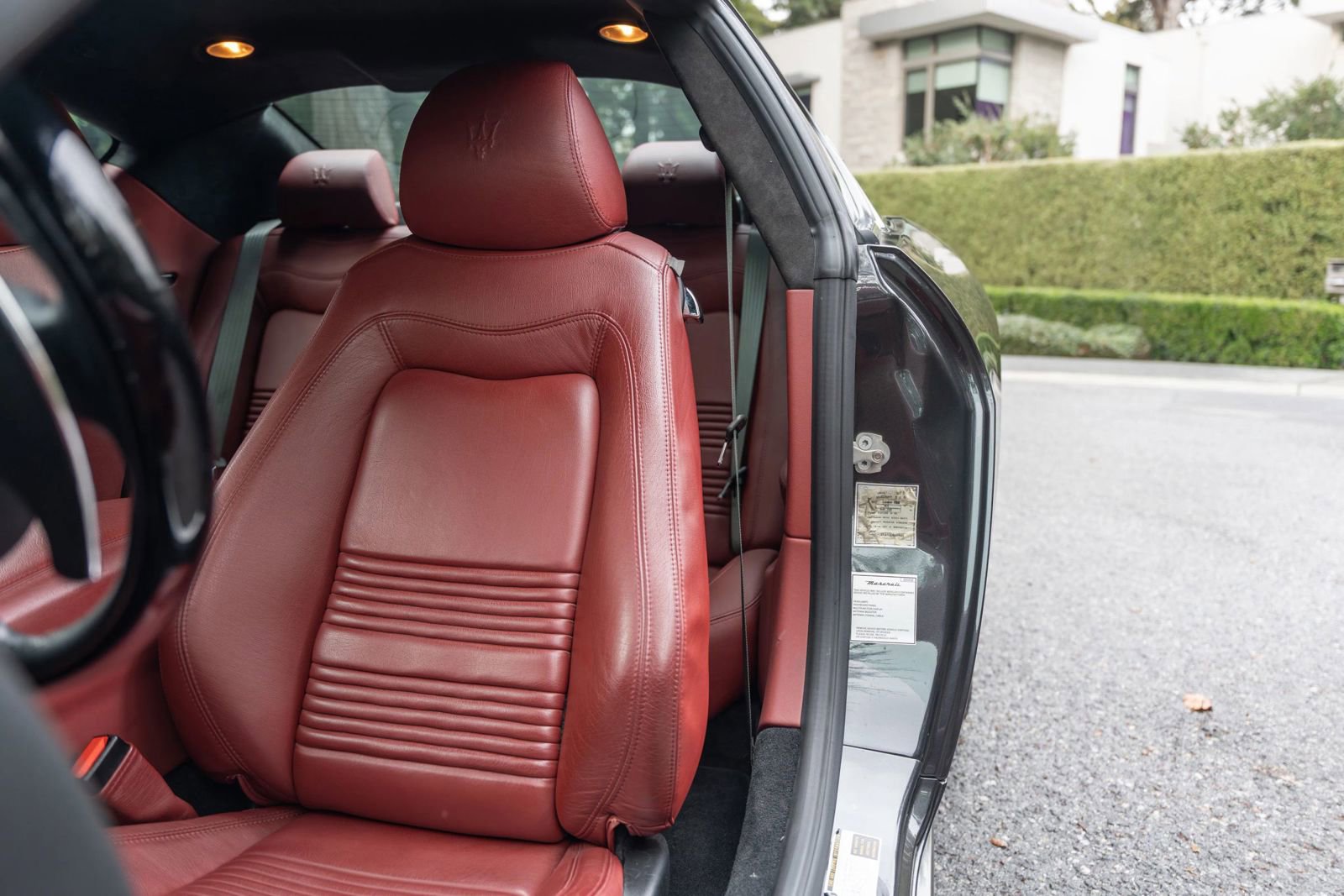 Used 2009 Maserati GranTurismo S image 31