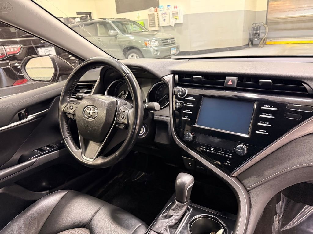 Used 2019 Toyota Camry SE image 27