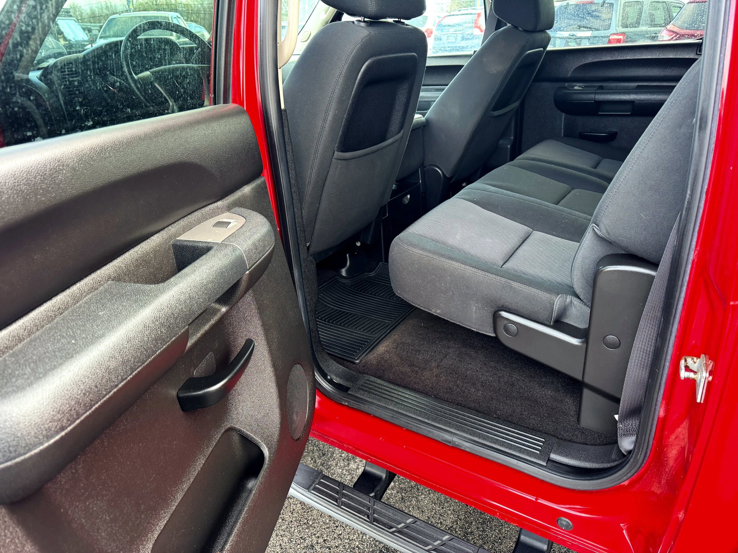 Used 2012 Chevrolet Silverado 2500 LT w/ Interior Plus Package image 10