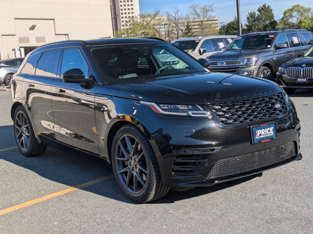 Used 2023 Land Rover Range Rover Velar R-Dynamic S image 3