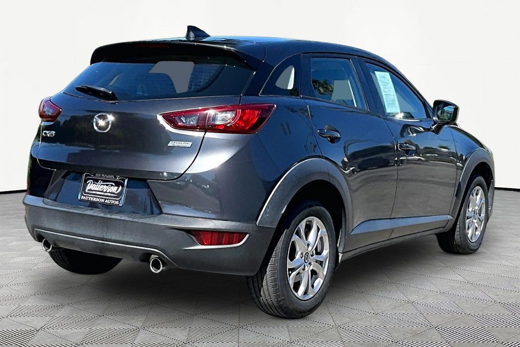 Used 2018 MAZDA CX-3 Sport FWD image 2