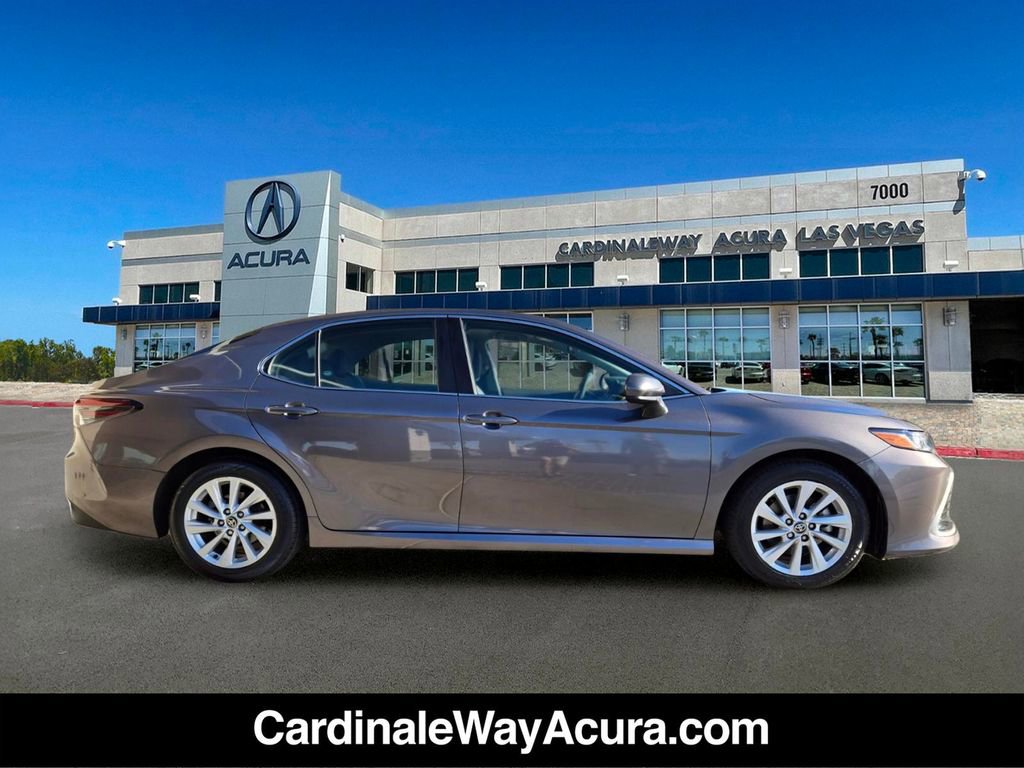 Used 2023 Toyota Camry LE FWD image 6