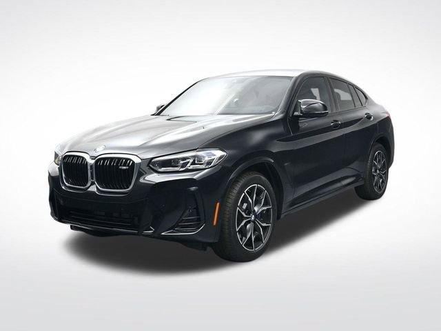 Used 2024 BMW X4 M40i w/ Premium Package image 9